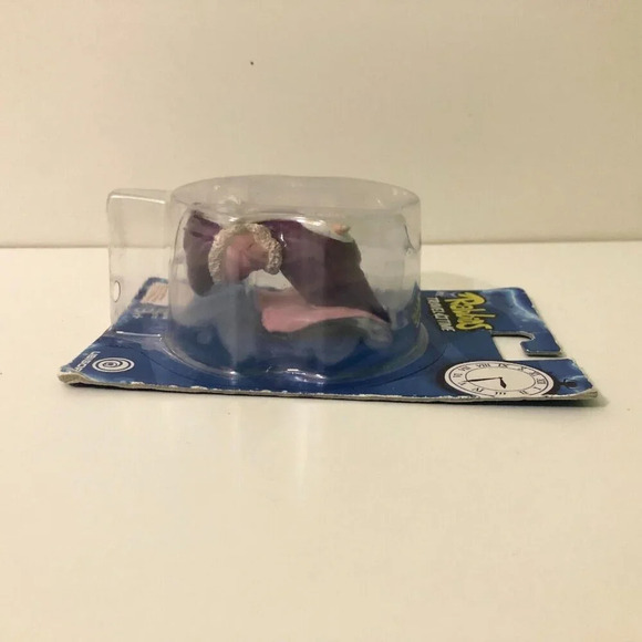 2010 Ubisoft  Rabbids Travel In Time Medieval Girl Damsel 2.5 Inch Figure - Picture 7 of 16